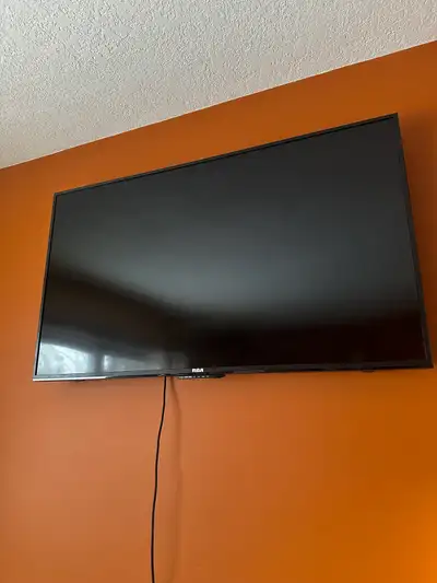 55 inch RCA TV (wall mount included), View more