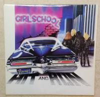 1981 VINYL LP ~HIT AND RUN~ by GIRLSCHOOL