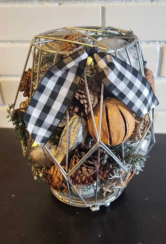 Christmas pot pourri decor in Holiday, Event & Seasonal in Ottawa - Image 2