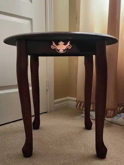 ANTIQUE VINTAGE FRENCH PROVINCIAL WOOD SIDE END TABLE , View more