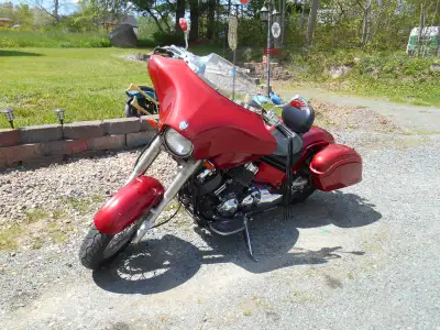 2004 Yamaha 650 V Star Custom.. New MVI until the end of May 2028.. 60000 kms.. Differential Oil, En...
