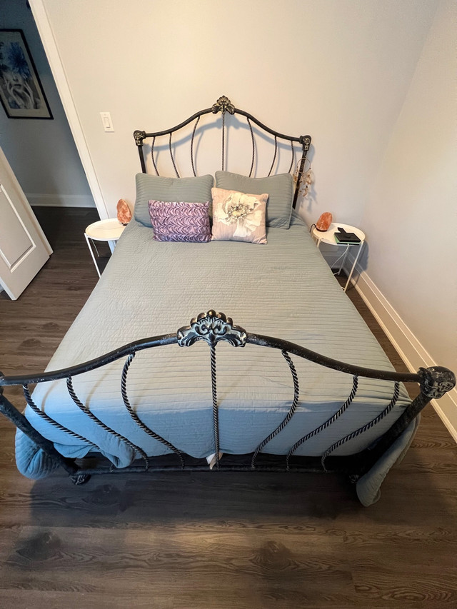 Double bed frame for sale | Beds & Mattresses | St. Catharines | Kijiji
