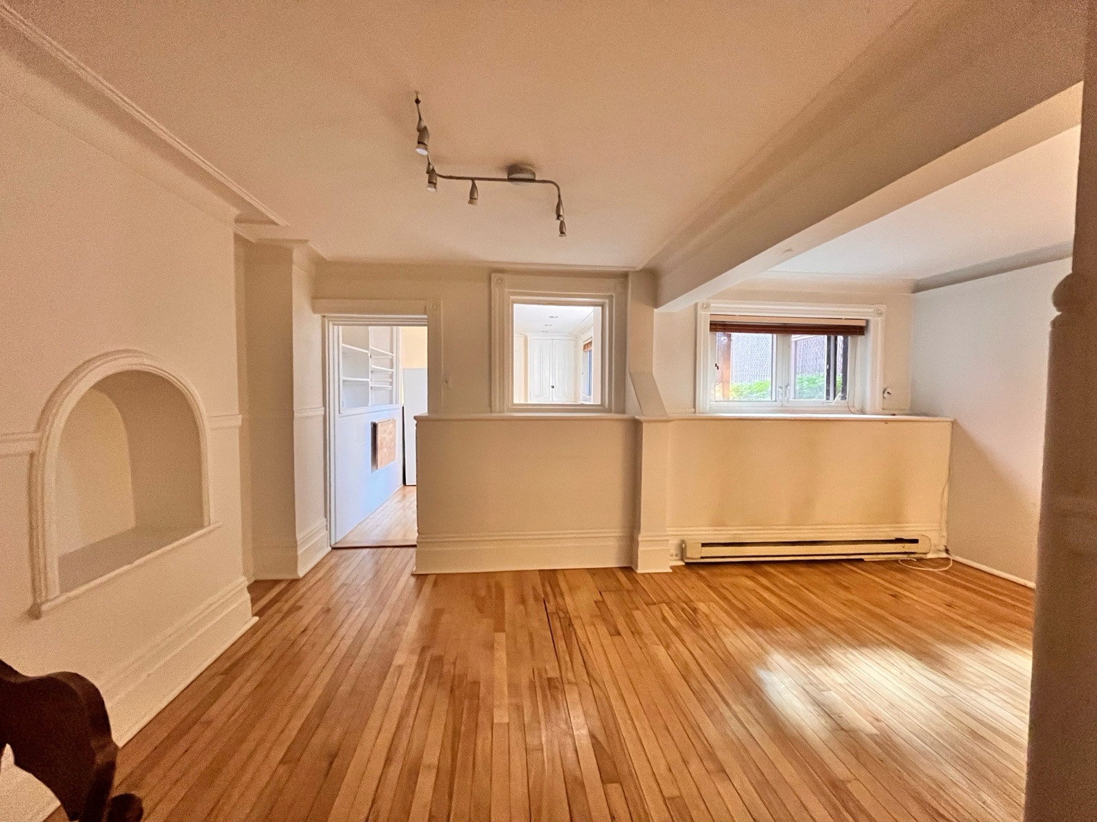 3588 Rue Clark — photo 1