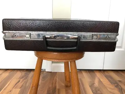 Vintage Samsonite Classic Hard Shell Briefcase Brown With Textur, View more