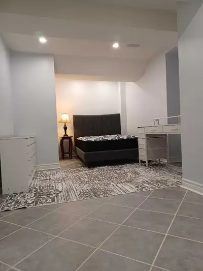 Spacious Fully Furnished Basement Room for Rent in Vaughan(Major Mackenzie Dr&Avro Rd– Female Only A...