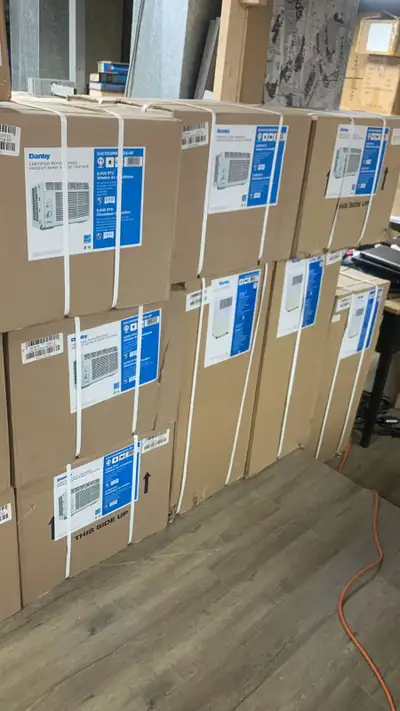 Off-Season AC Clearance – Save Big! 1️⃣ Portable Danby AC – 8000 BTU – C$280 Perfect for bedrooms &...