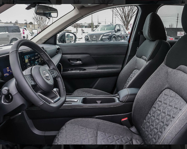 2025 Nissan Kicks SV in Cars & Trucks in London - Image 3