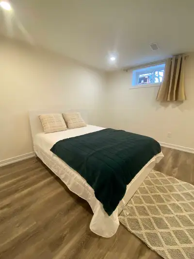 Looking to share a spacious basement room? This inviting space offers comfort and convenience, perfe...