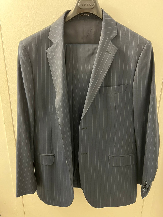 Tip Top Tailors 38R Navy Blue Pinstripe Suit in Men's in City of Toronto