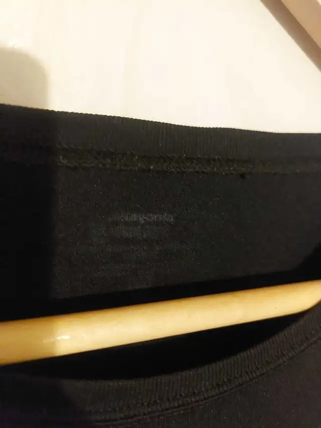 Patagonia Tshirt - XL in Men's in City of Toronto - Image 4