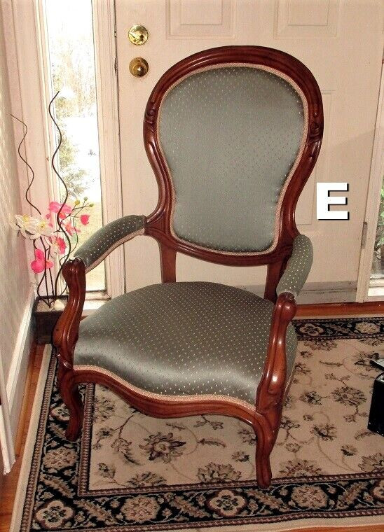 Variety of Antique Chairs in Home Décor & Accents in Kingston - Image 4