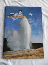 YELLOWSTONE NATIONAL PARK - 1976 - SOFTCOVER BOOK
