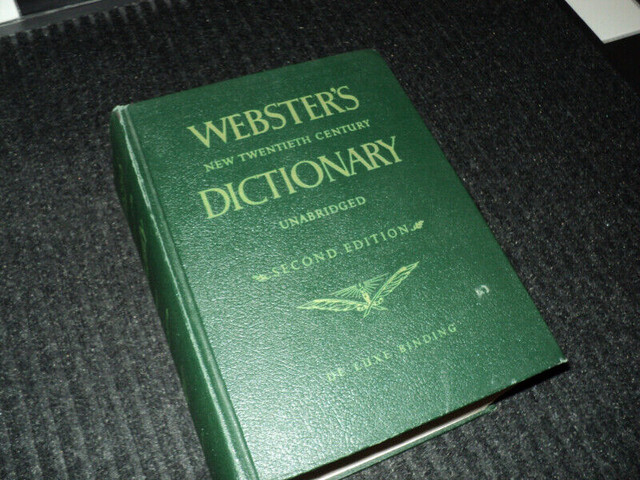 Websters New Twentieth Century Dictionary - DELUXE BINDING in Non-fiction in Windsor Region