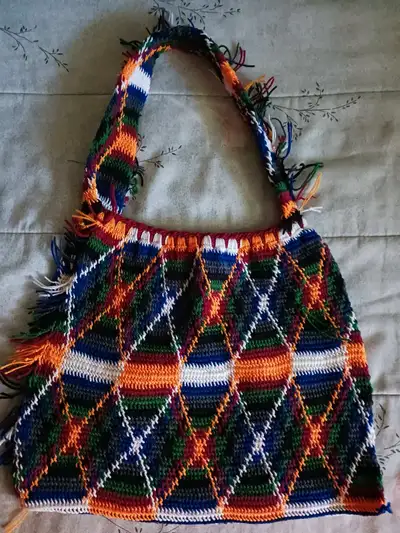 Gorgeous Hand Woven Purse/Bag. -Beautiful Summer Accessory! -Brand New! -From Clean Non-Smoking Home...
