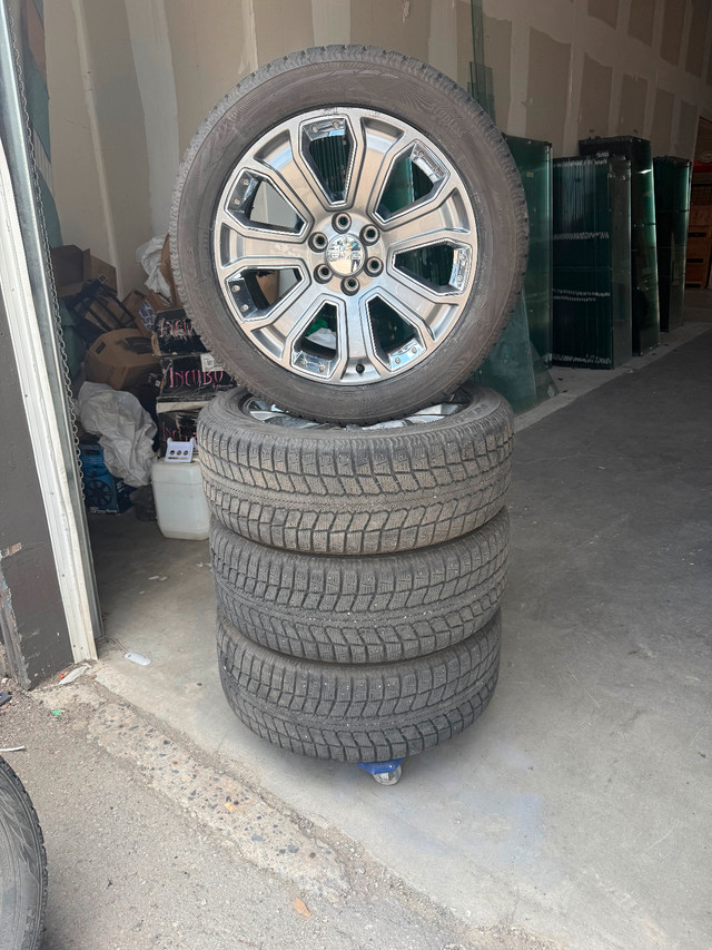 New Nitto 275 50 22 snow tires gmc Chevy 6x139.7 rims sensors in Tires & Rims in Calgary