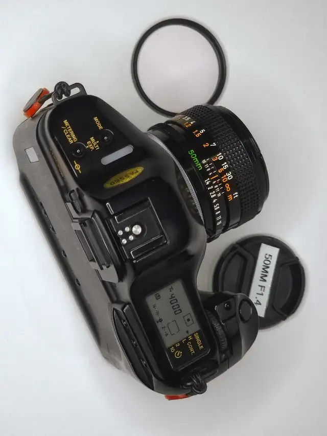 Canon T90 Professional FD SLR w/50MM F1.4 S.S.C in Cameras & Camcorders in City of Toronto - Image 6
