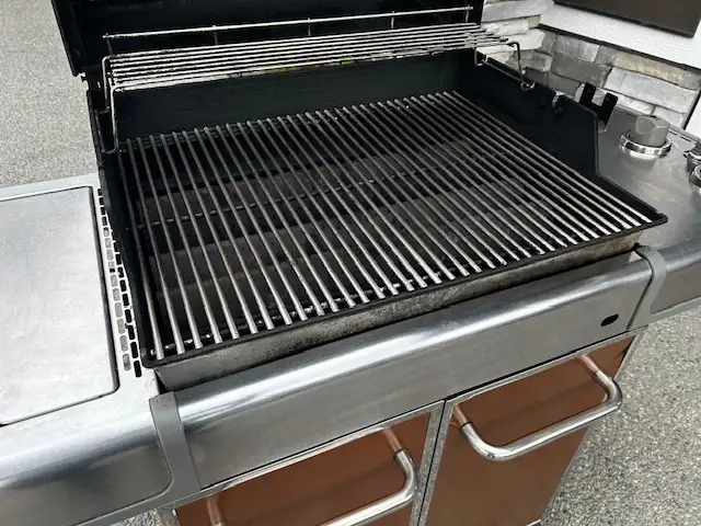 Weber Genesis Special Edition Bbq with Side Burner63234702894211123