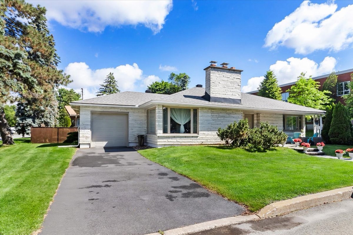 65 Av. Lilas — photo 1