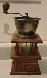Vintage Manual Coffee Mill with  a Small Catch  Drawer