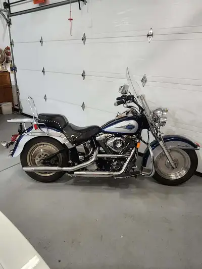1999 Harley-Davidson Heritage Softail 1999 Heritage Softail Classic -S & S shorty carburetor -Dyna s...