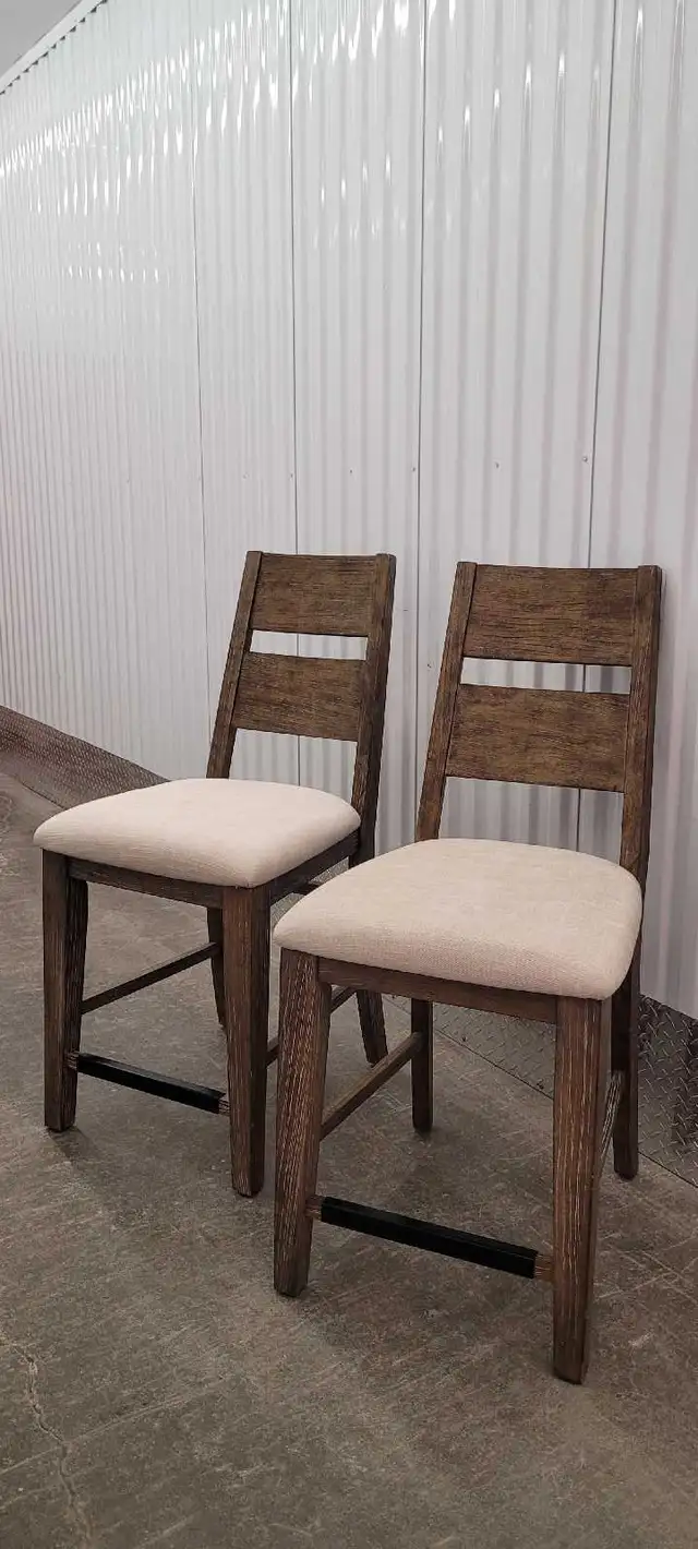 Counter Height Bar Stools  in Chairs & Recliners in Markham / York Region - Image 8