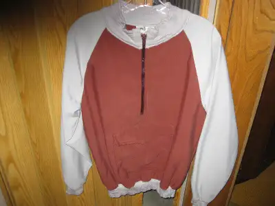 JACKET SPORT AVEC POCHETTE - CROCS - PARAPLUIES -TUQUES MITAINES, View more