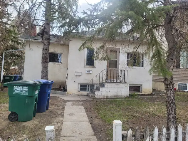 House for sale, Westmount, with legal  basement suite. in Houses for Sale in Saskatoon - Image 5