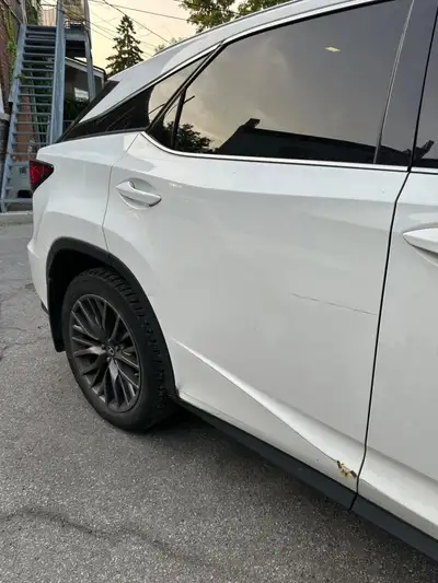 It’s currently at the body shop getting body work done on it, couple scratches and dings getting it...