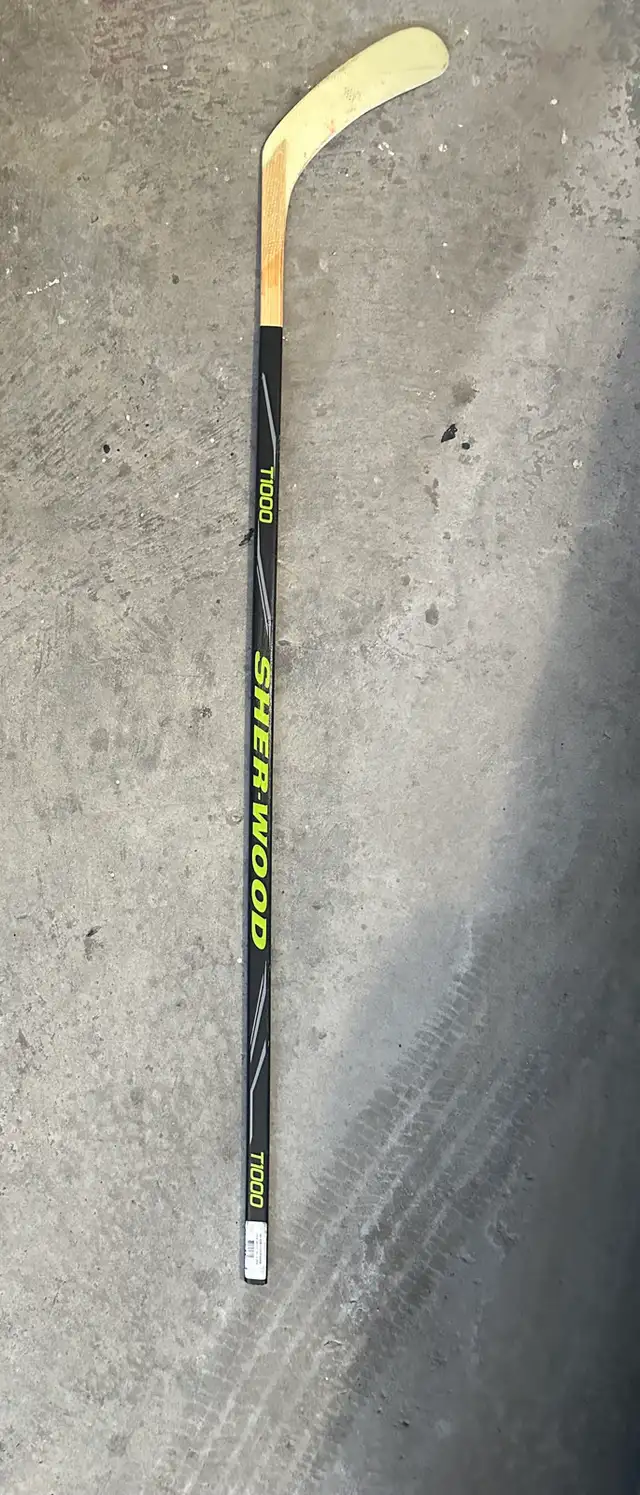 Left Hockey Stick in Hockey in Mississauga / Peel Region - Image 2