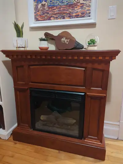 Faux foyer, View more