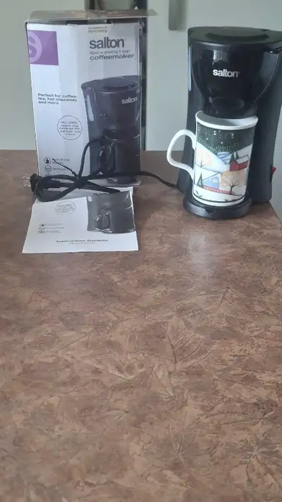 Salton Black  Coffee Maker 1 Cup In Excellent Condition, View more