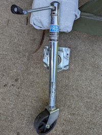 Trailer jack stand