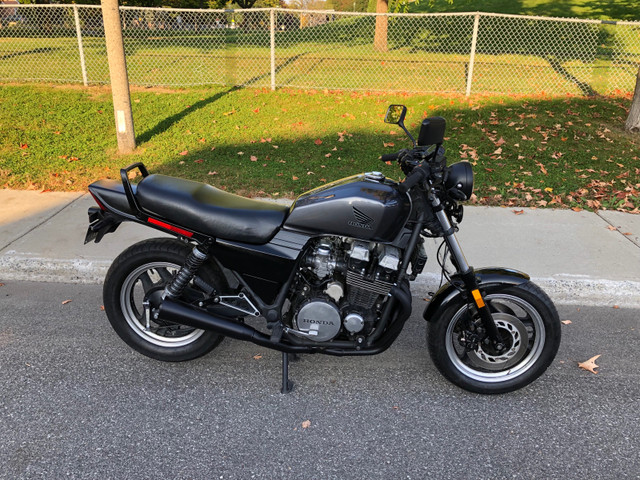 1984 Honda cb750sc dans Routières sportives  à Ville de Montréal - Image 2