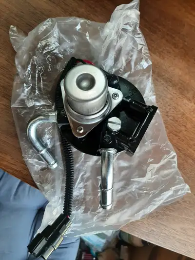 New for year's 2000 to 2016 CALLS ONLY 867-399-3014 IF ON HERE STILL 4SALE