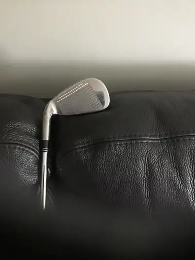 Taylormade R7 3 iron (right handed), View more