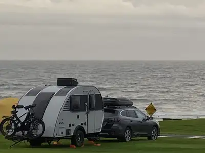 À qui la chance, roulotte impeccable tout équipée, ultra légère, de haute qualité, non fumeur, aucun...