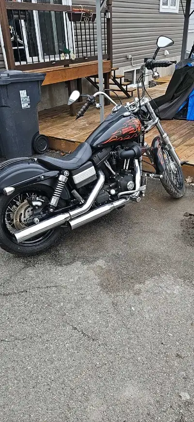 Harley Davidson Street Bob fxdbi 2009 Edition limité 171/200 peinture original moteur 1584 49600km l...