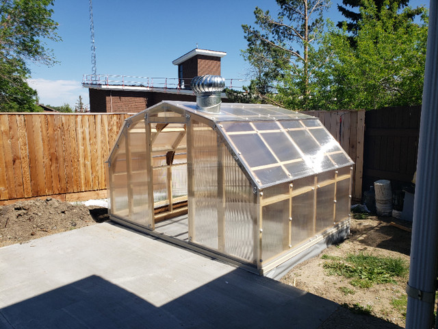 Greenhouse Polycarbonate Panels / Twin Wall-Triple Wall / Solid in Roofing in Abbotsford