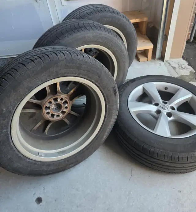 2010-2025 Lexus  RX 350  Rim & Tire - 235/60R18 in Tires & Rims in Oshawa / Durham Region - Image 4