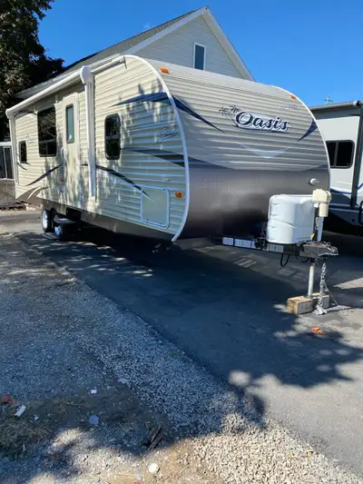 2018 Shasta Oasis Travel Trailer Very Clean and well Kept family trailer, sleeps 9. A/C Propane stov...