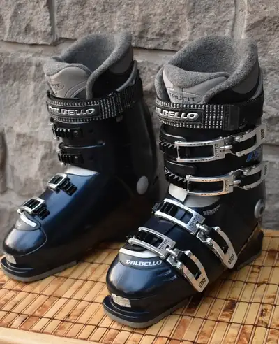 Dalbello NX99 Ski Boots size 25.5 with Innovex Technology - $, View more