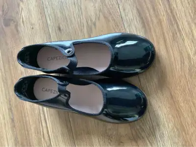 New Capezio Tap Shoe, Child Size 3 Wide, View more