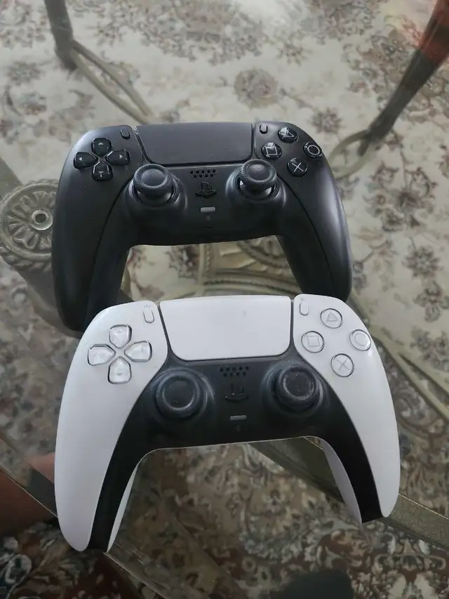Ps5 Controllers526212332373288963