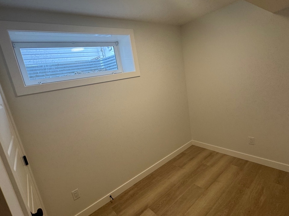 2 Bedroom 1 Bath - Basement 5