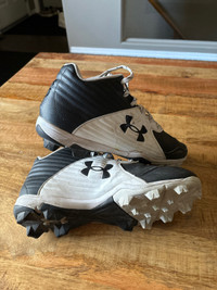 Football Cleats size 9