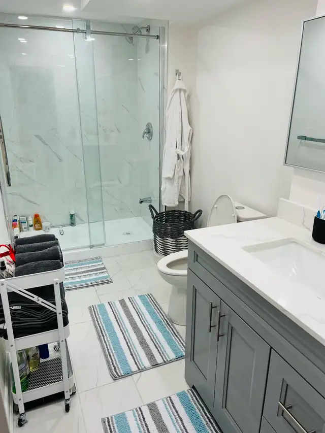 Milton 2Bedrooms, 2FullWashRooms, FAM/BF Area, Bsmnt Appt in Long Term Rentals in Oakville / Halton Region - Image 5