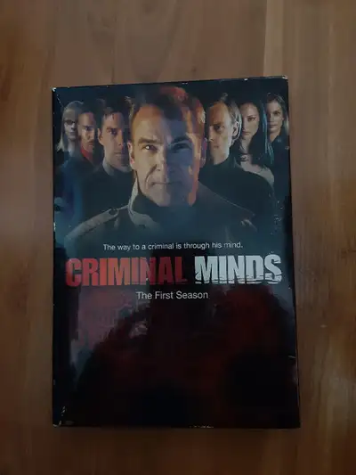 6 dvds in set First season $15 for boxed set