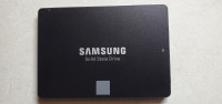 Disque SSD Samsung 850 EVO 120GB SATA SSD Solid State Hard Drive