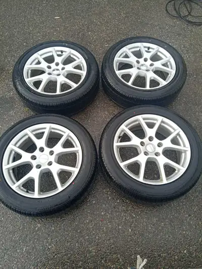 225-55R-19 tires on 2012 Dodge Journey rims. Tires less than a month old, like new.