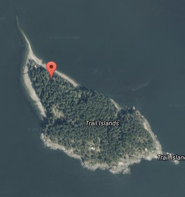 Sunny Waterfront 1.38 acre lot, private beachfront, Sechelt BC Land